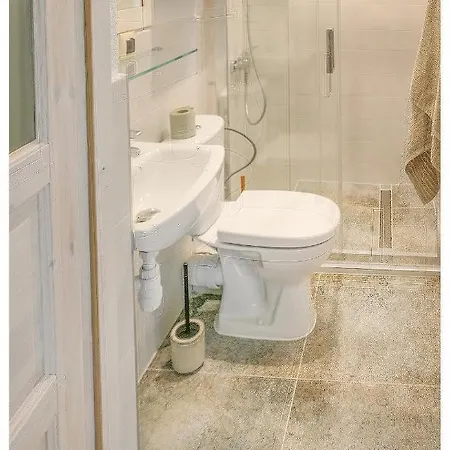 Kozy I Roze Oldrzychowice Klodzkie