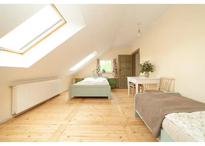 Kozy I Roze Vakantieboerderij *